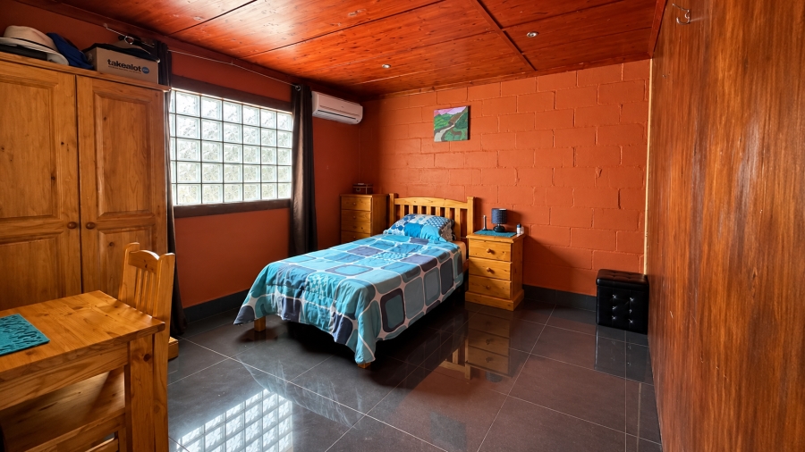 5 Bedroom Property for Sale in Protea Heights Western Cape